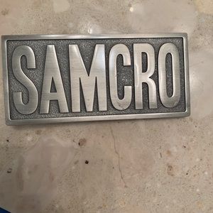 Men’s Sons of Anarchy “SAMCRO” belt buckle.